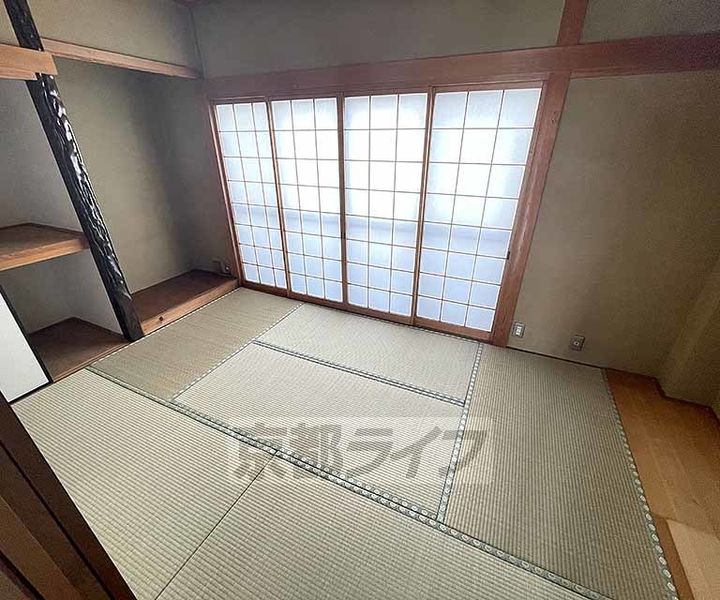 京都府京都市下京区綾小路通猪熊東入松本町(一戸建)の賃貸物件の寝室