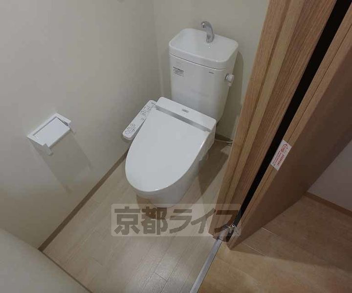京都府宇治市宇治弐番の賃貸マンションの内装