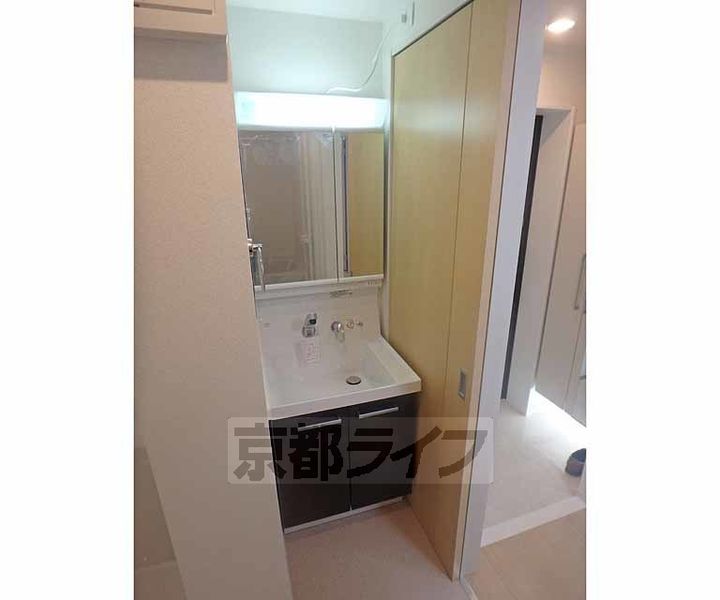 京都府宇治市伊勢田町大谷の賃貸マンションの内装