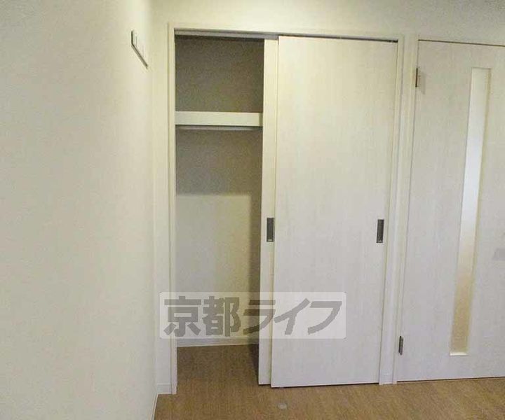 京都府城陽市寺田の賃貸マンションの内装