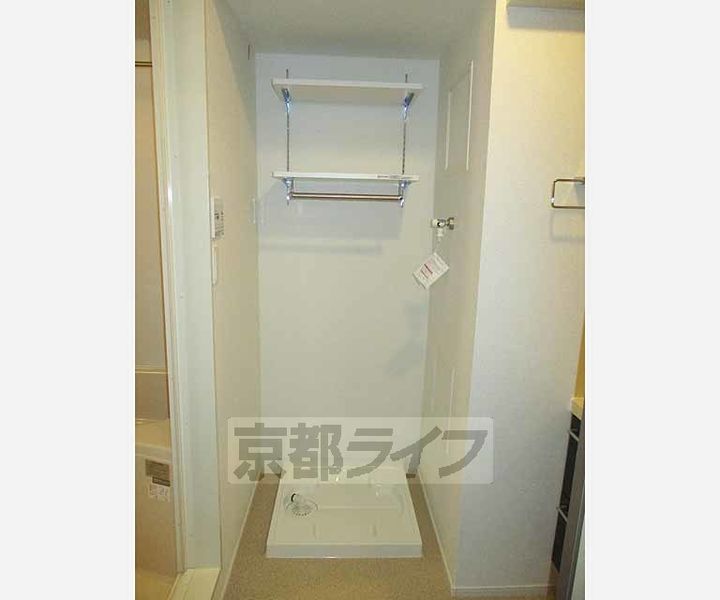 京都府宇治市五ケ庄寺界道の賃貸アパートの内装