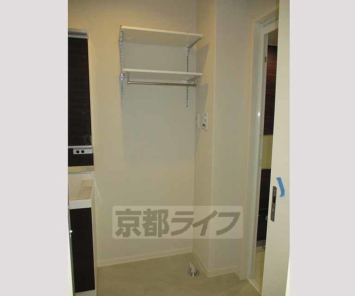 京都府城陽市長池の賃貸マンションの内装