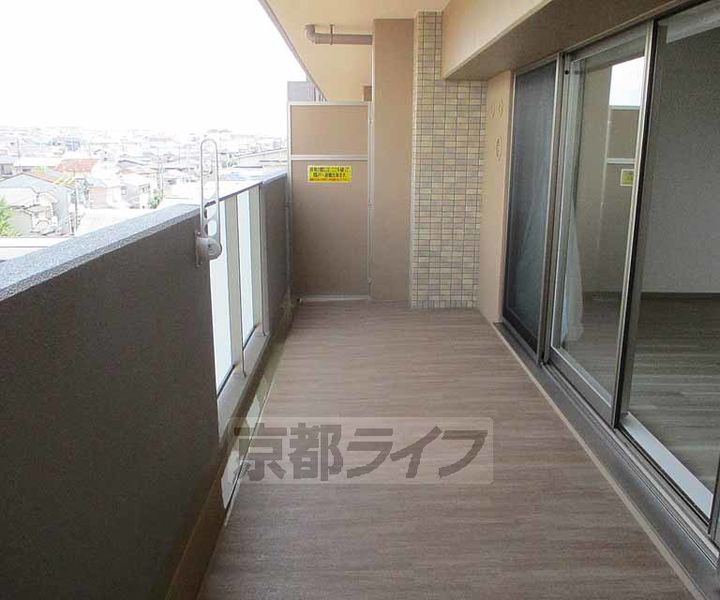 京都府宇治市神明石塚の賃貸マンションの内装