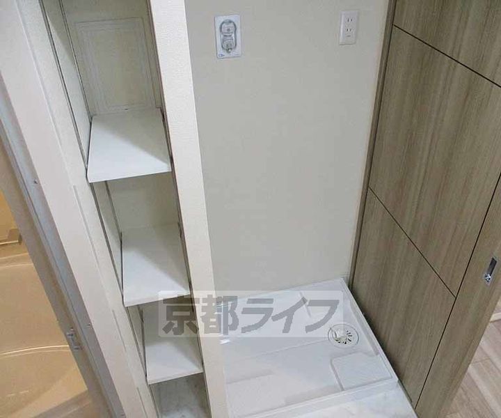 京都府宇治市神明石塚の賃貸マンションの内装