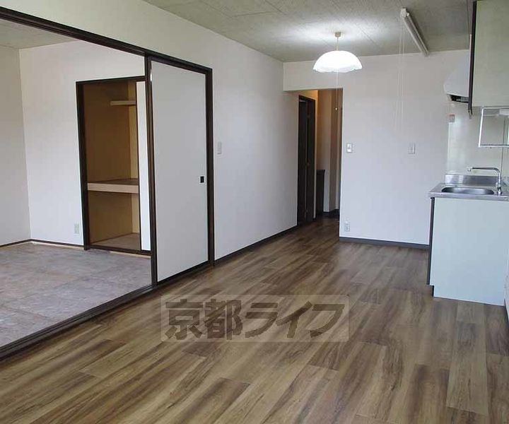 アルペジオ胡桃22の内装
