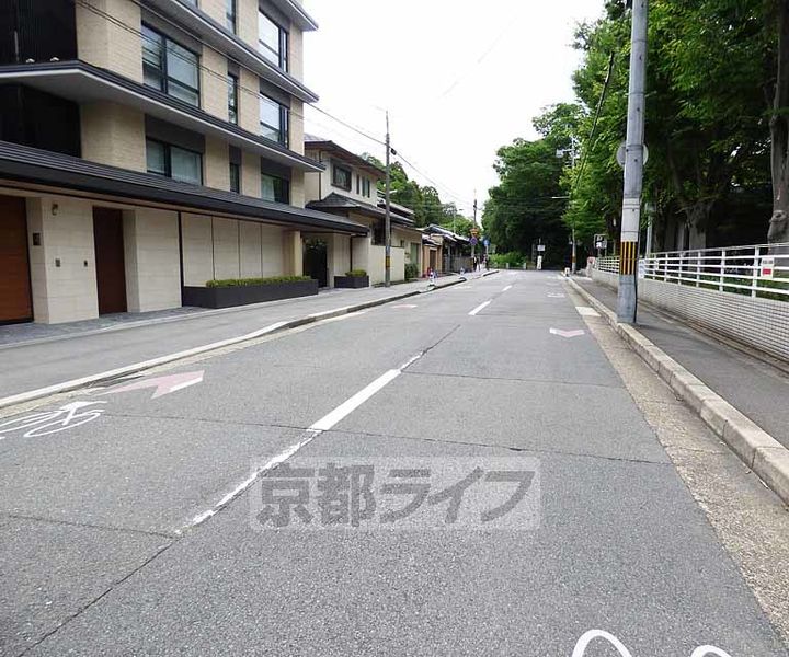 プラウド京都御所東301の周辺