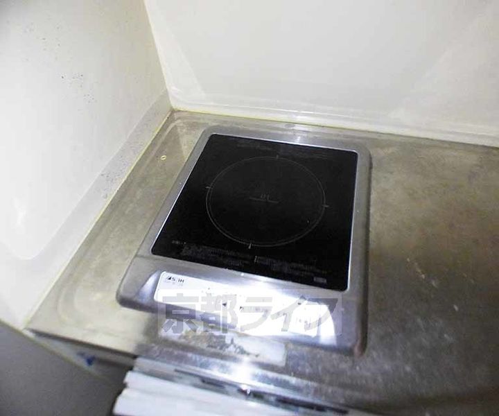 ラルブル北白川のキッチン