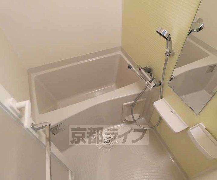 アスヴェル京都東寺前Ⅱの風呂