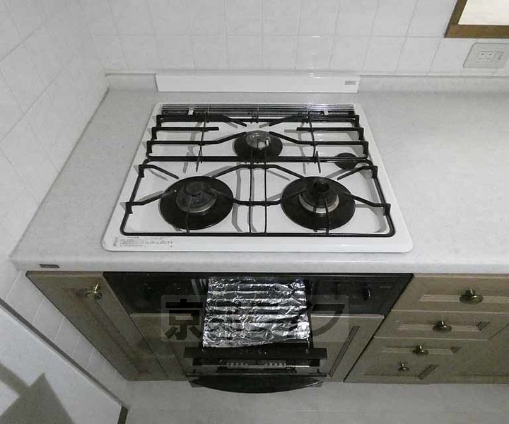 二条聚楽町アーバンコンフォート302のキッチン