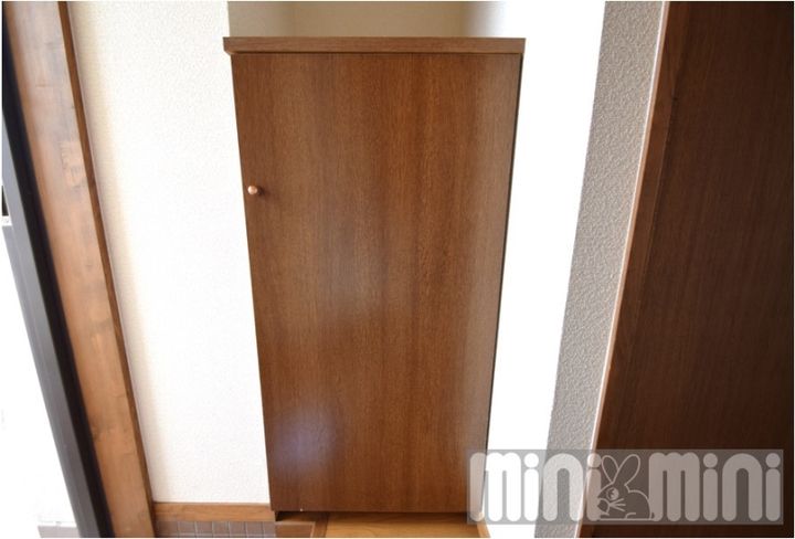 イヒラニハイツ202の玄関