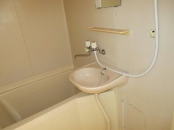 コーラルガーデン山越207の風呂