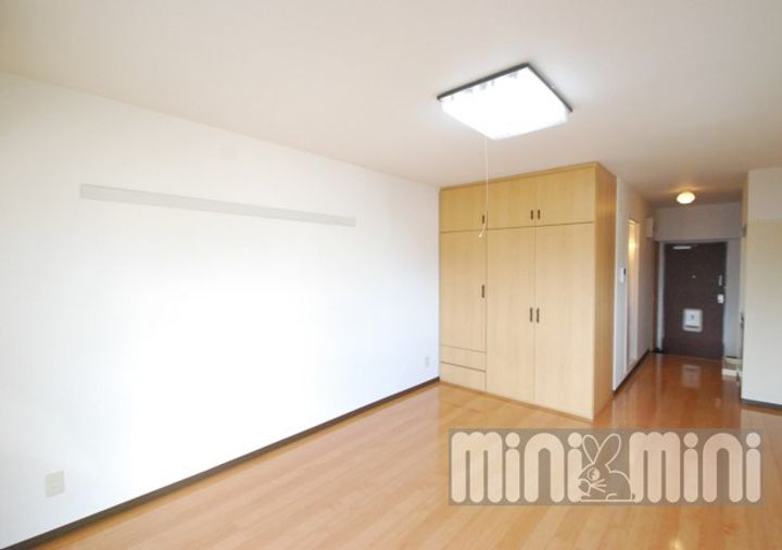 ハピネスイン2401の内装