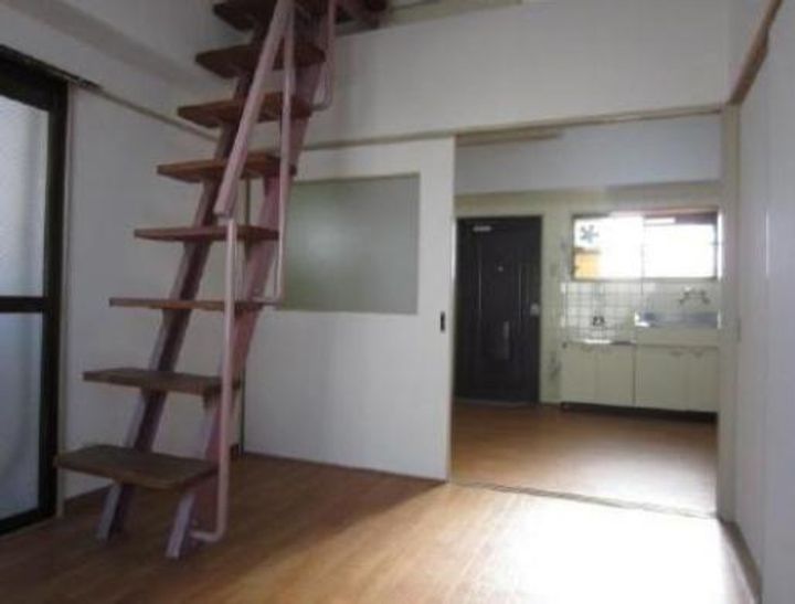 三和マンション末広501の内装