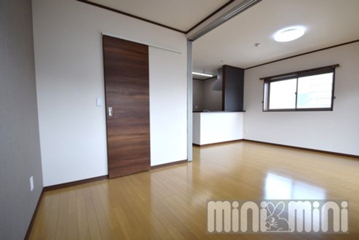 ANNEX Rainbow Tower701の内装