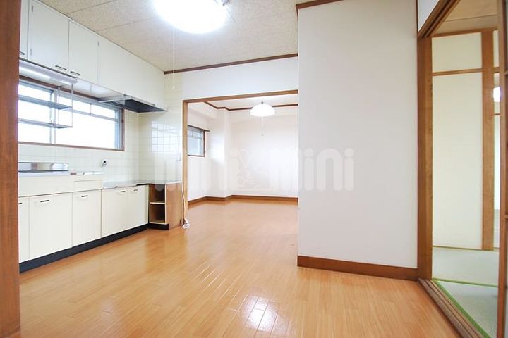 DAKマンション山越303の内装