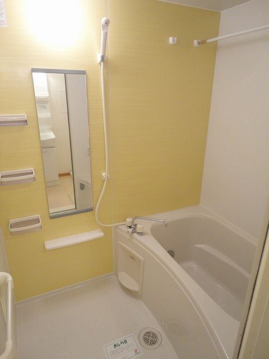 ソレイユK枝松Bの風呂