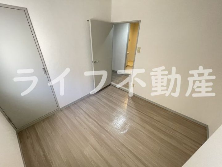 ヌベルミズノの内装