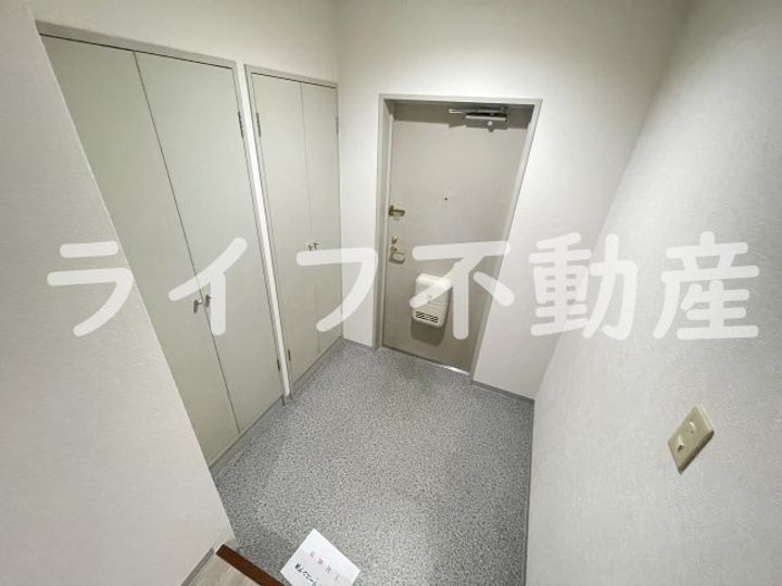 ヌベルミズノの玄関