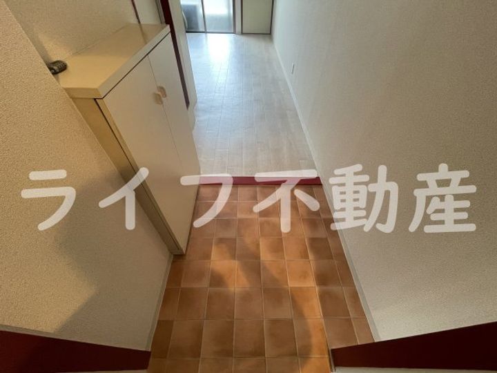 シャルマン89の玄関