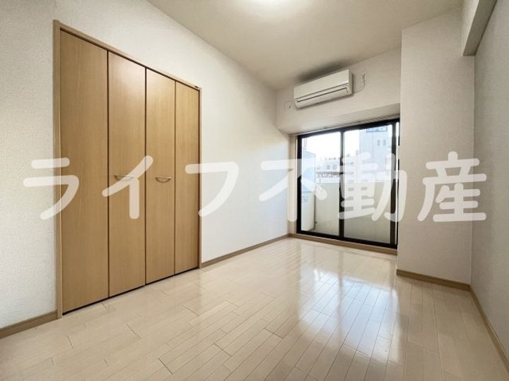 CITY SPIRE布施の居間