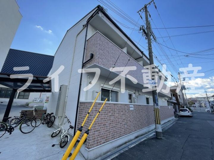 グランドプリッ2長瀬の外観