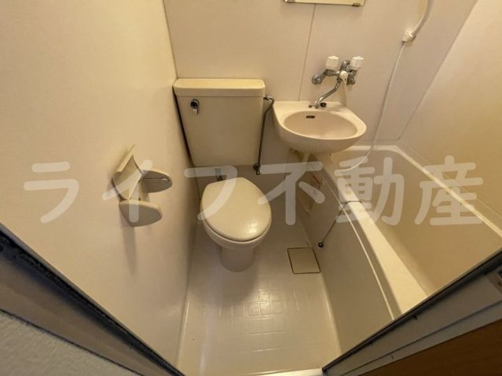 シャルルフジ吉田のその他画像