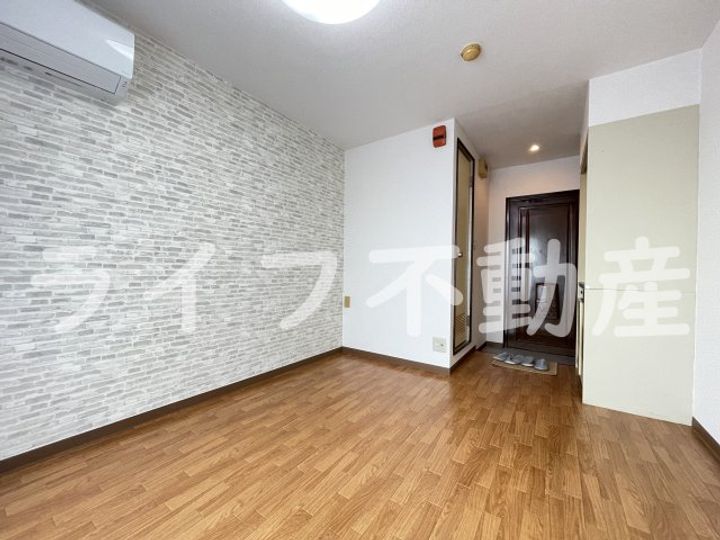 YOUハイム衣摺の内装