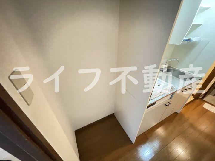 アンプルールフェール寿の内装