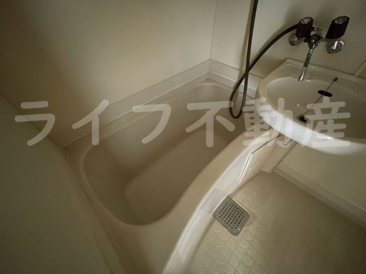 コスモシティ坂口302の風呂