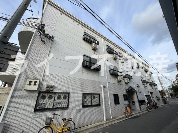 バッハレジデンス長瀬の外観