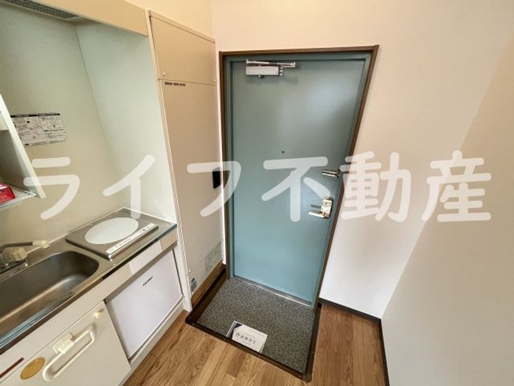 バッハレジデンス長瀬の玄関