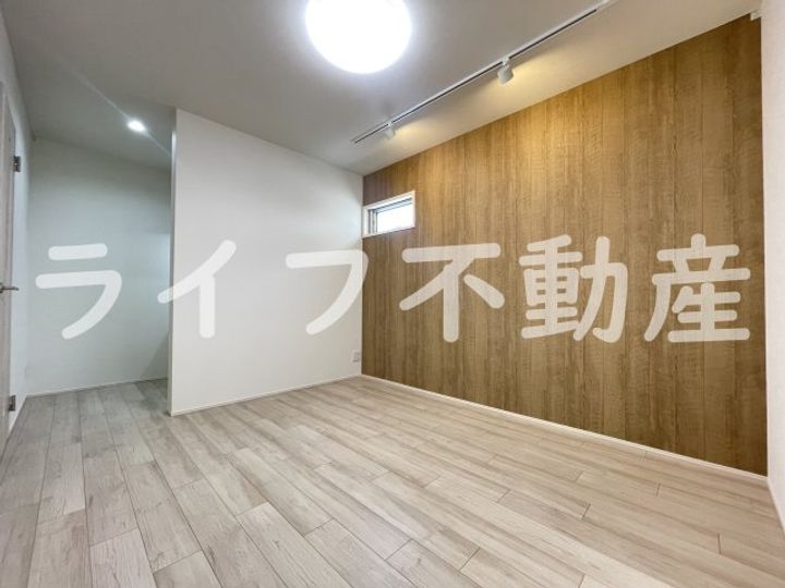 フジパレス吉田EASTの居間