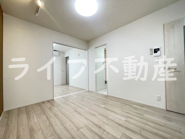 フジパレス吉田EASTの居間