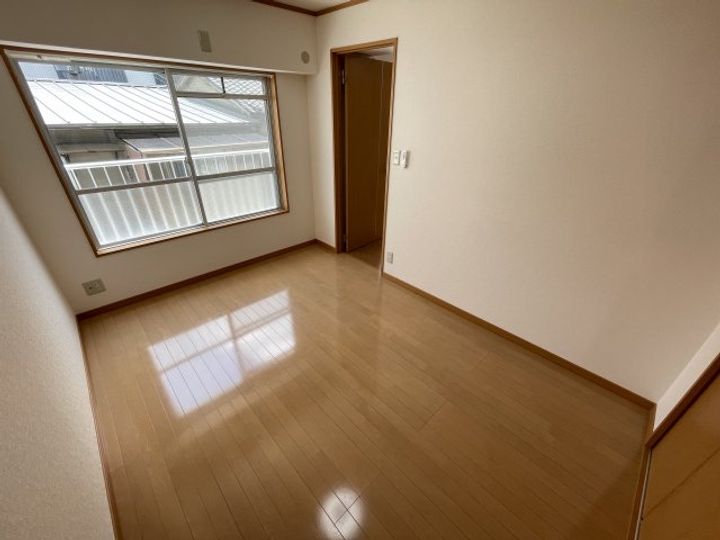 サンライフ小阪の居間