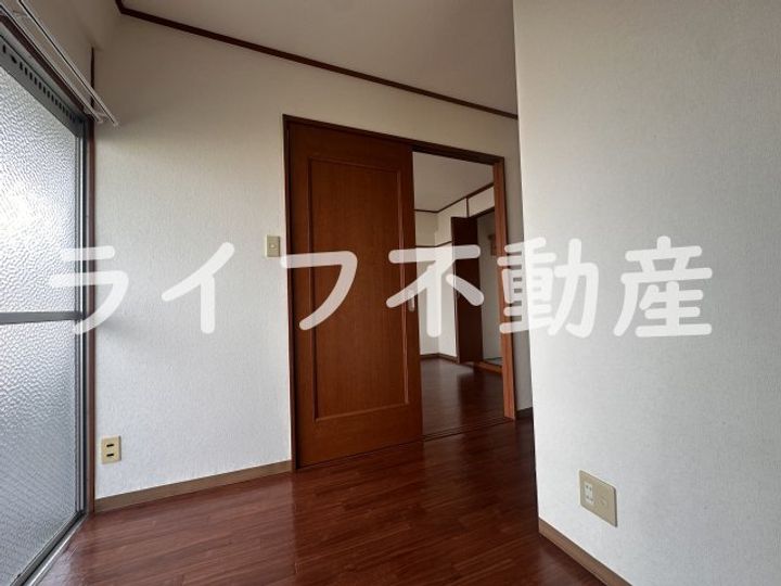 東花園コーポの内装