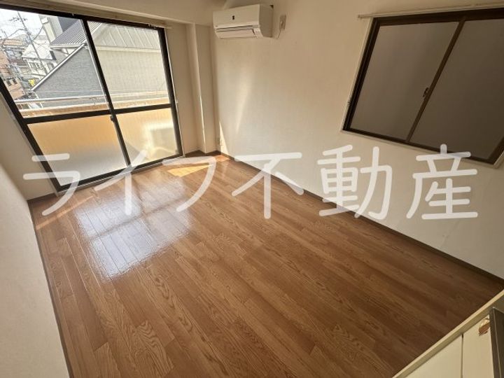 シティーハイツ菱屋西の寝室