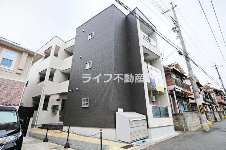 カーサフォルトゥナート額田駅前の外観