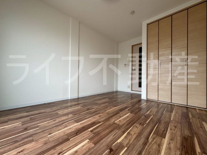 シエテ東大阪の居間