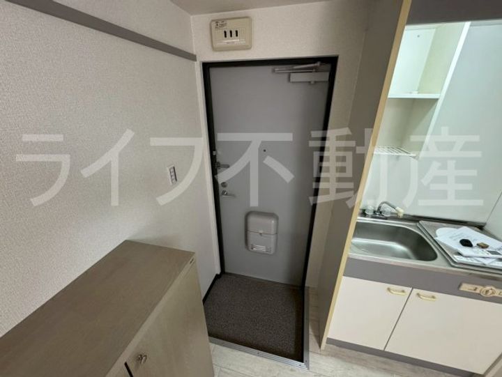 ヴィラ若江の玄関