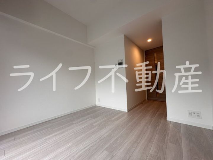 S-RESIDENCE小阪azureの居間