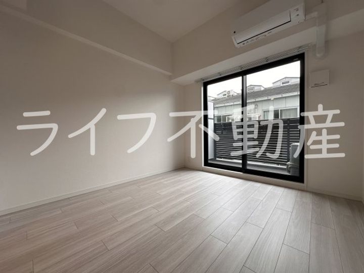 S-RESIDENCE小阪azureの居間