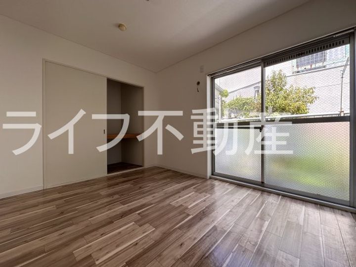 フリーディオ石切の内装