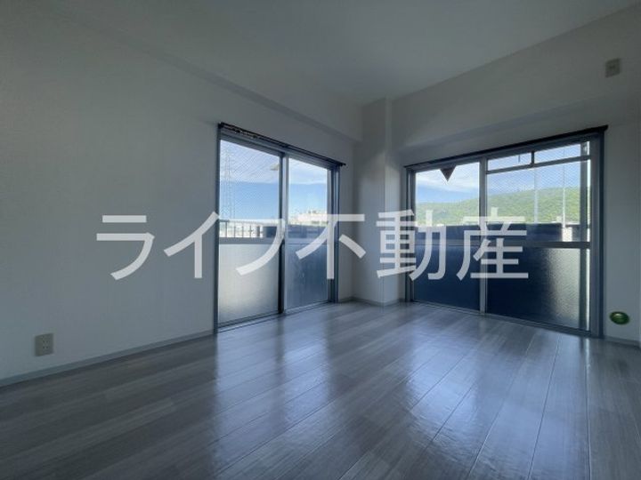 グロースコート新町の内装