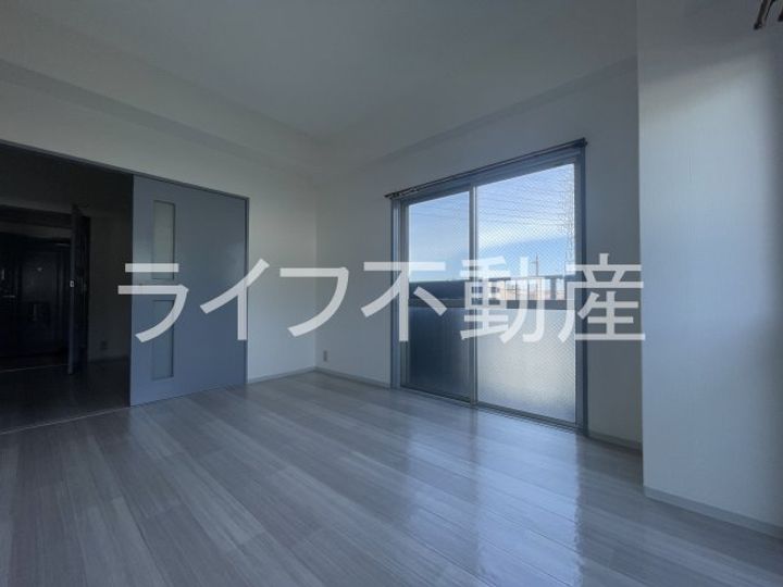 グロースコート新町の内装