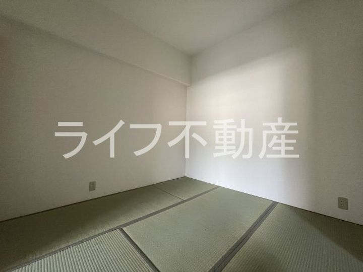 グロースコート新町の寝室