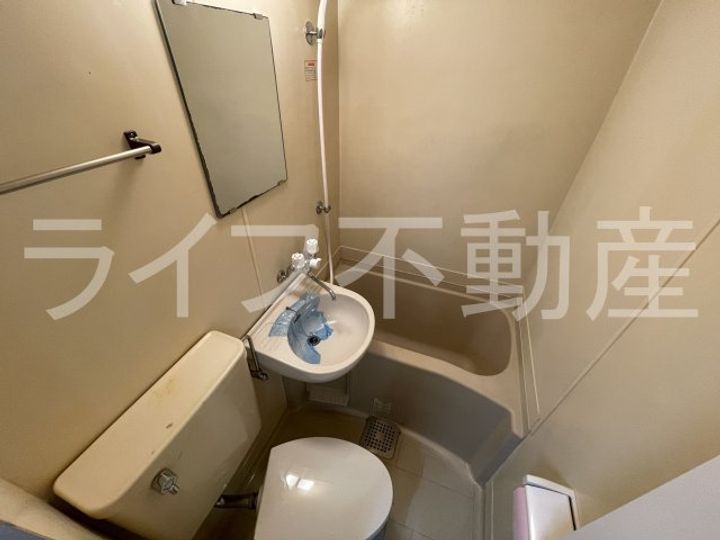 レオパレス若草の風呂