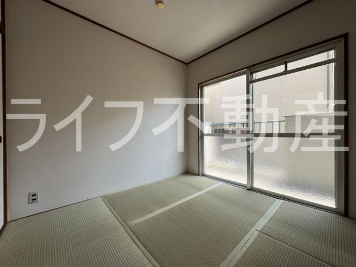 ロイヤル池田の内装