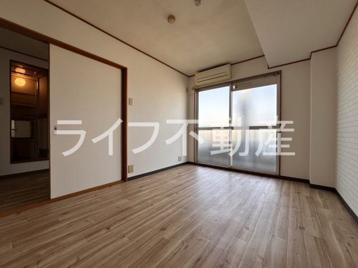 コスモス21の内装