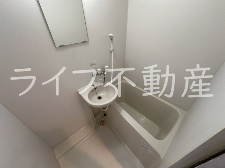 八戸ノ里HIROビルの風呂