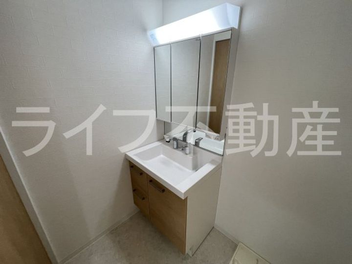 COSMO WAKAEMINAMIのその他画像